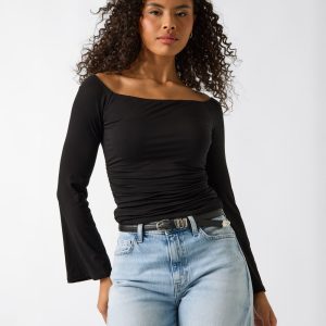 Off-shoulder top