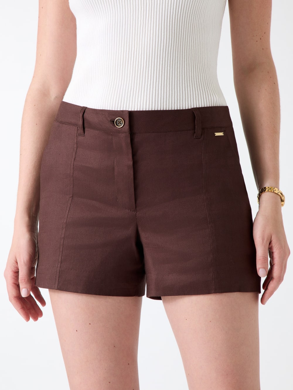 Eco Isabeau Linen Shorts - Image 3