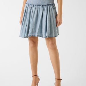 Pleated midi skirt