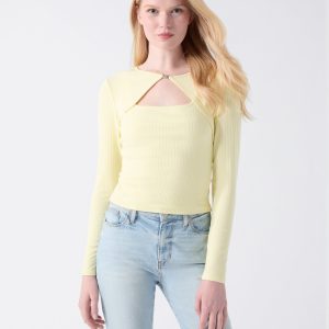 Cutout Top