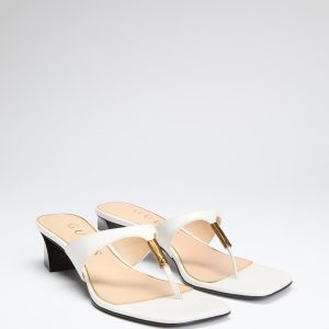 Yaiza Leather Sandals