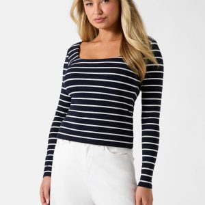Slim fit striped top