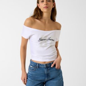 Off-shoulder t-shirt
