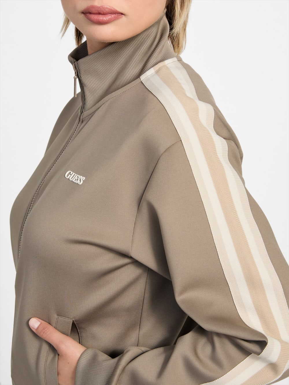 Eco Yarrow Full-Zip Sweatshirt - Image 3
