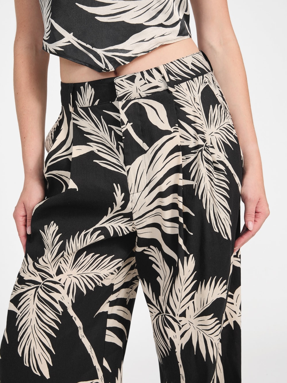 Jemma Linen Pants - Image 3