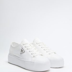 Joezi Low-Top Flatform Sneakers