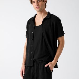 Knitted shirt