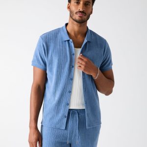 Knitted shirt