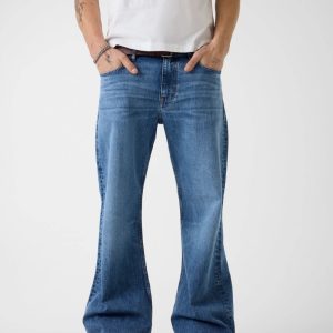 Relaxed bootcut jeans