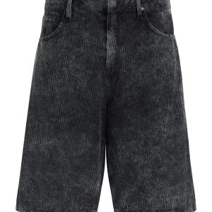 relaxed short