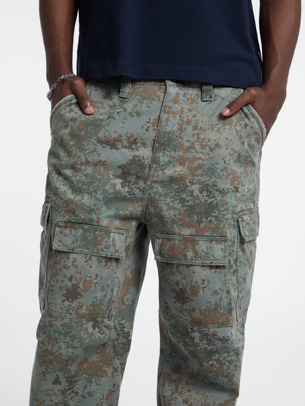 GUESS Originals Eco Twill Cargo Pants - Image 3