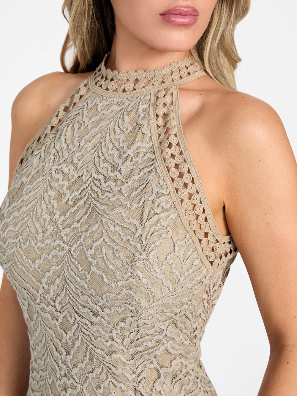 Liza Lace Maxi Dress - Image 3