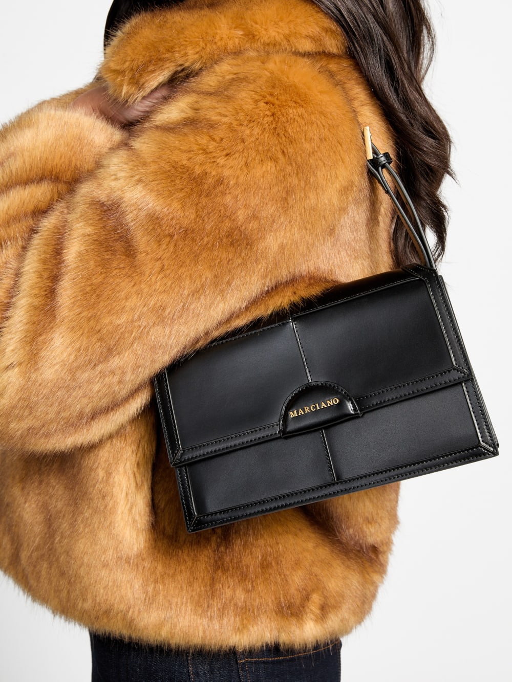 Isa Convertible Leather Bag - Image 2