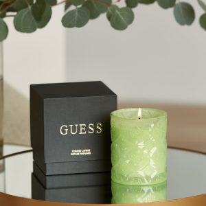Diamond-Cut Peony Candle