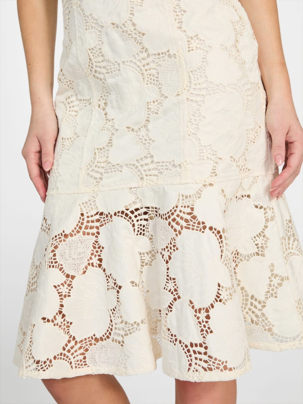 Maisy Strapless Lace Dress - Image 5