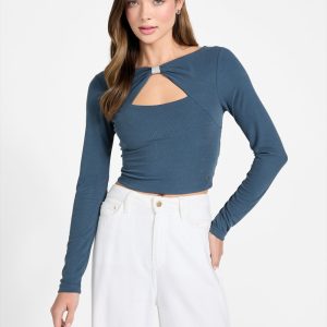 Bow detail top