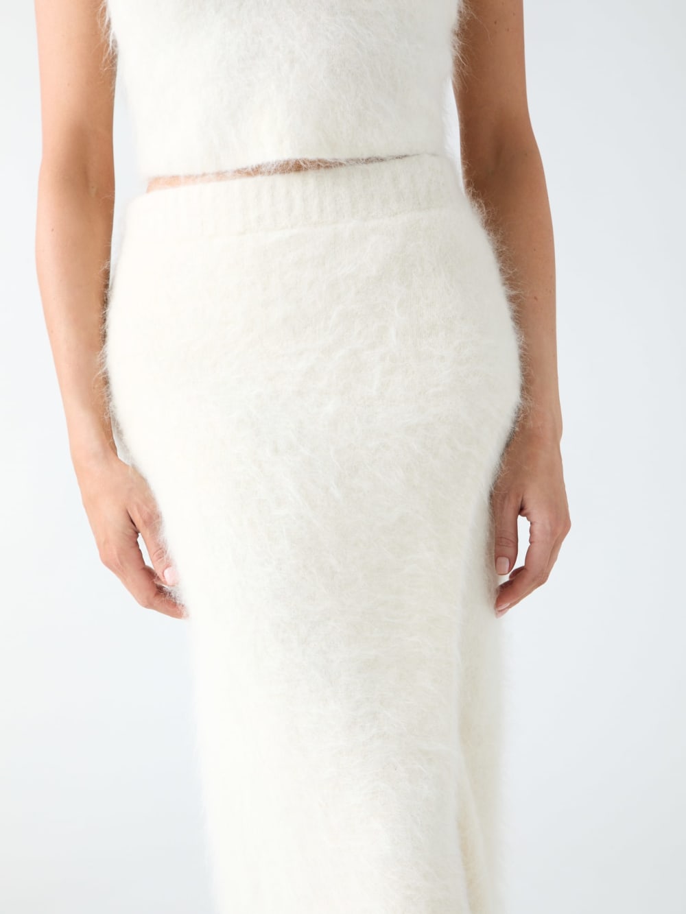 Agnes Sweater Pencil Skirt - Image 3